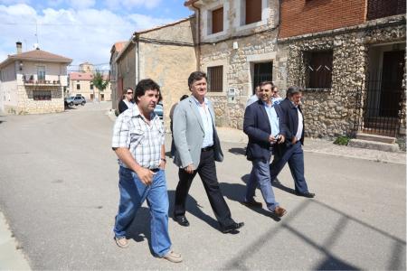 Imagen Castro de Fuentidueña pavimentará varias calles con los 14.645 euros de la Ayuda Provincial a Obras Municipales